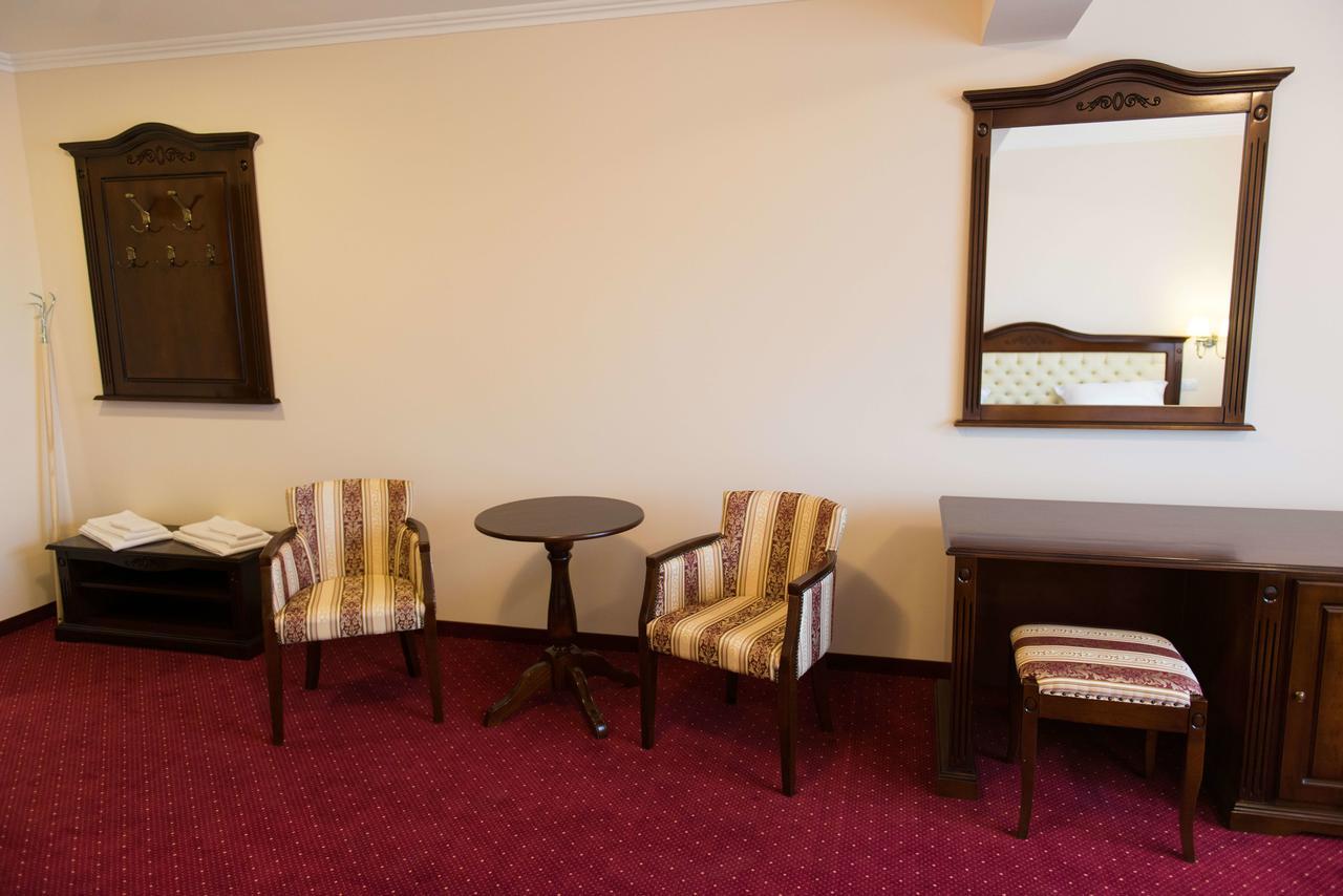 Hotel Dallas Negresti-Oas Esterno foto